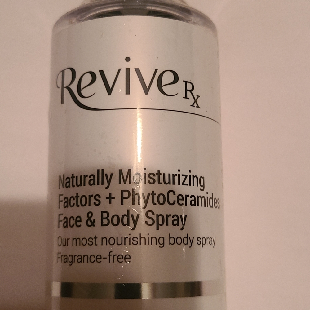 Revive RX Moisturizing Face & Body Spray - Picture 4 of 10